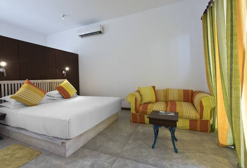 호텔 Amaloh Boutique Resort