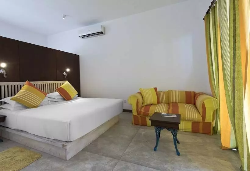 Отель Amaloh Boutique Resort