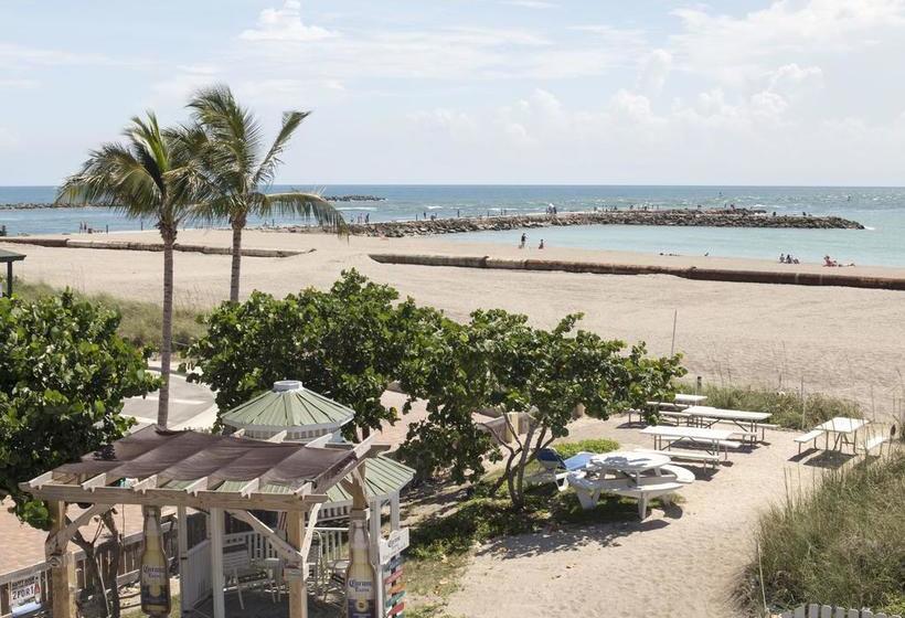 Hotel Beachfront Inn