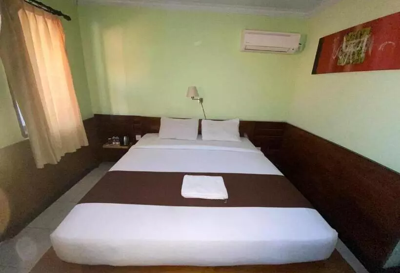 Hotel Dedy Beach Inn