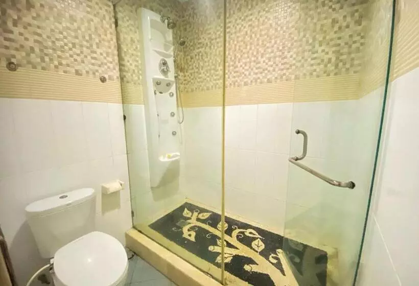 Hotel Dedy Beach Inn