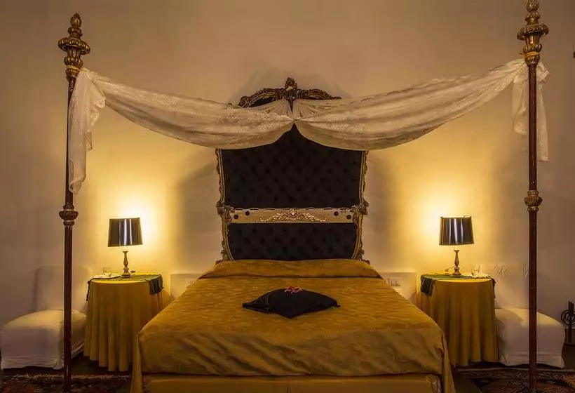 هتل Castello Del Capitano Delle Artiglierie