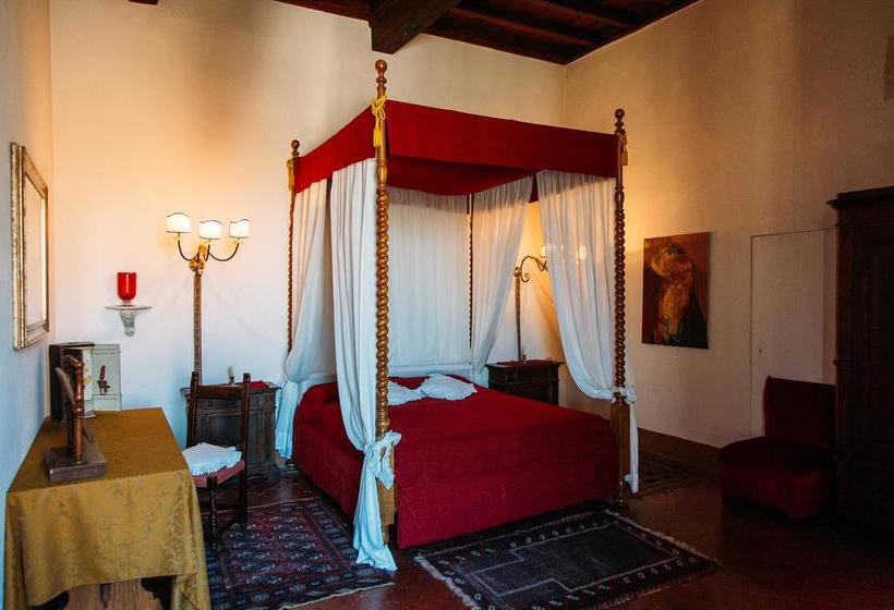 فندق Castello Del Capitano Delle Artiglierie