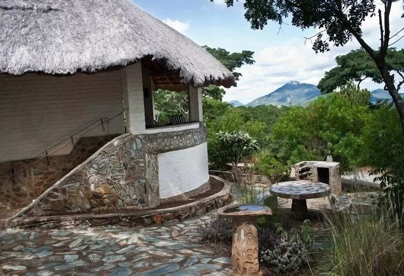 هتل Musangano Lodge