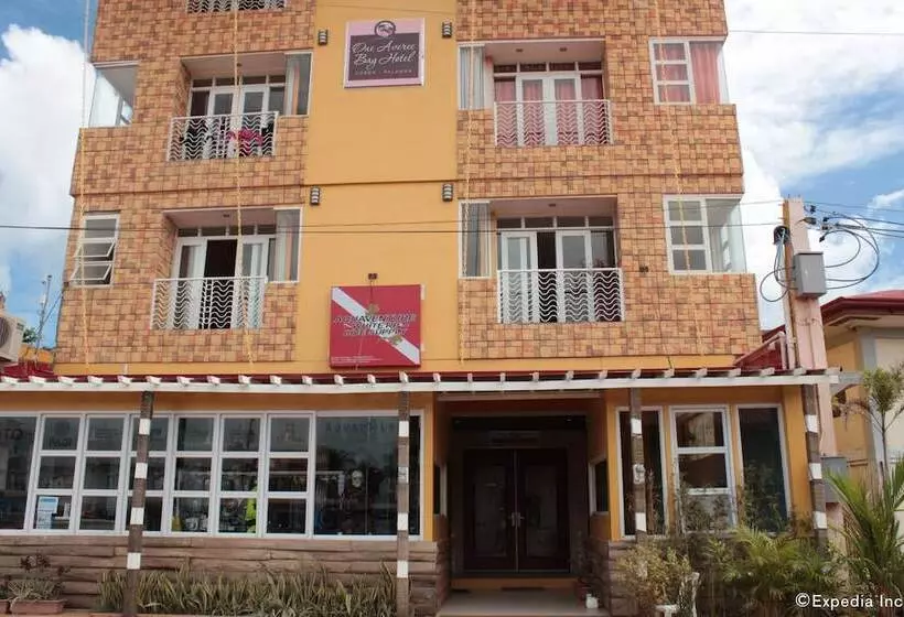 هتل One Averee Bay