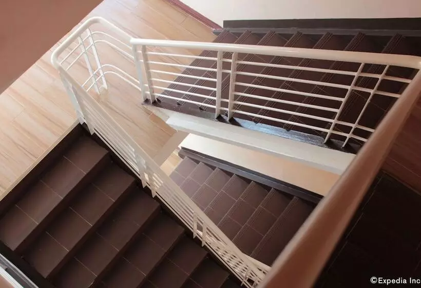 هتل One Averee Bay