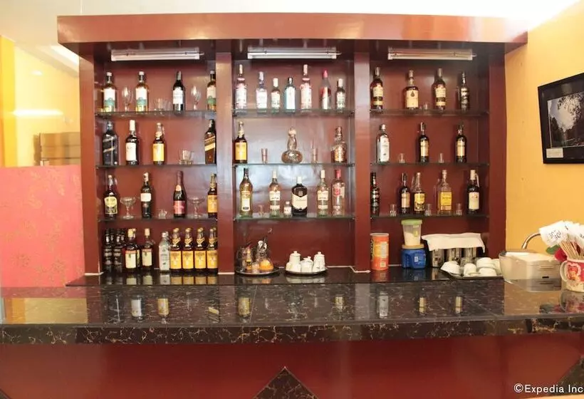 هتل One Averee Bay