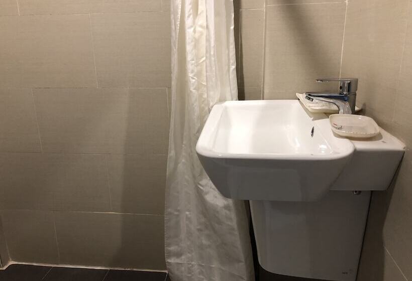 Hotel One Averee Bay