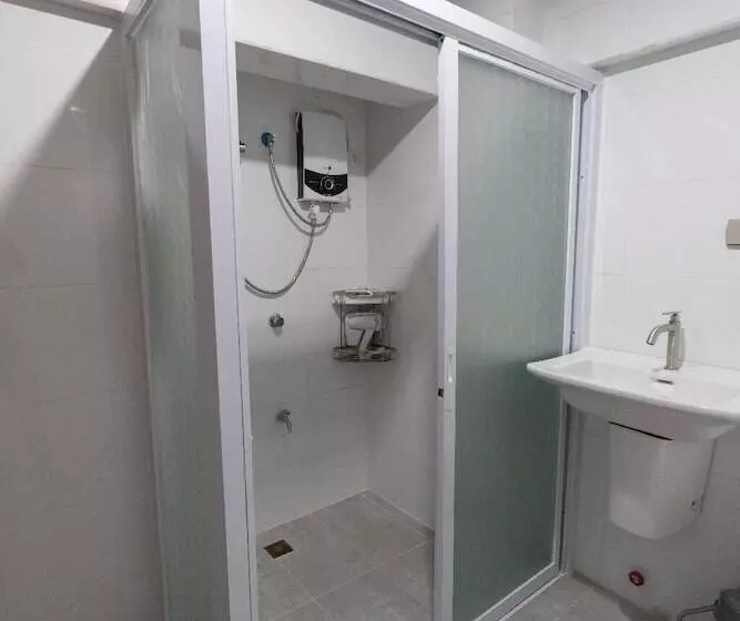 هتل One Averee Bay