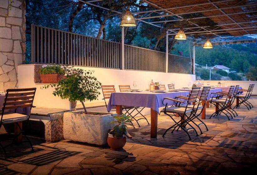 Hotelli Pansion Marjan