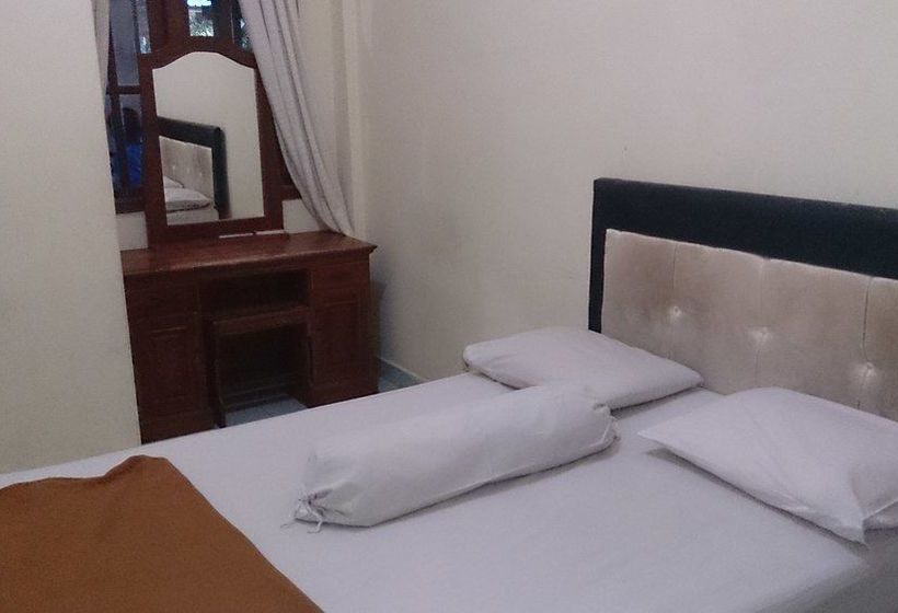 ホテル Pondok 828 Guest House