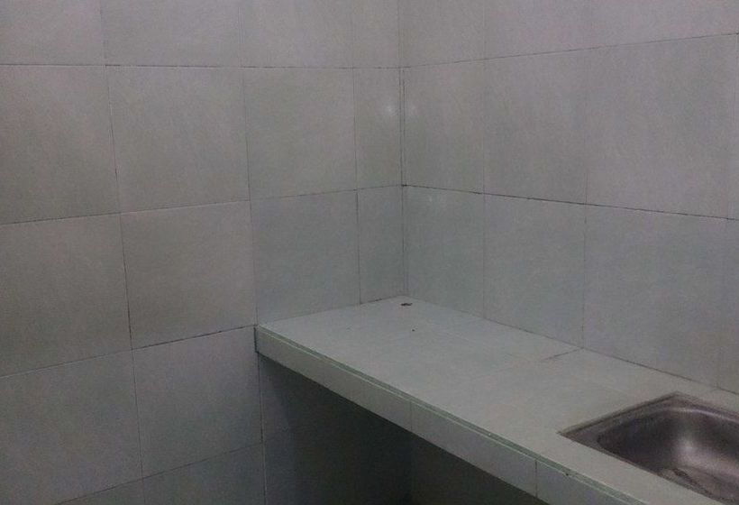 ホテル Pondok 828 Guest House