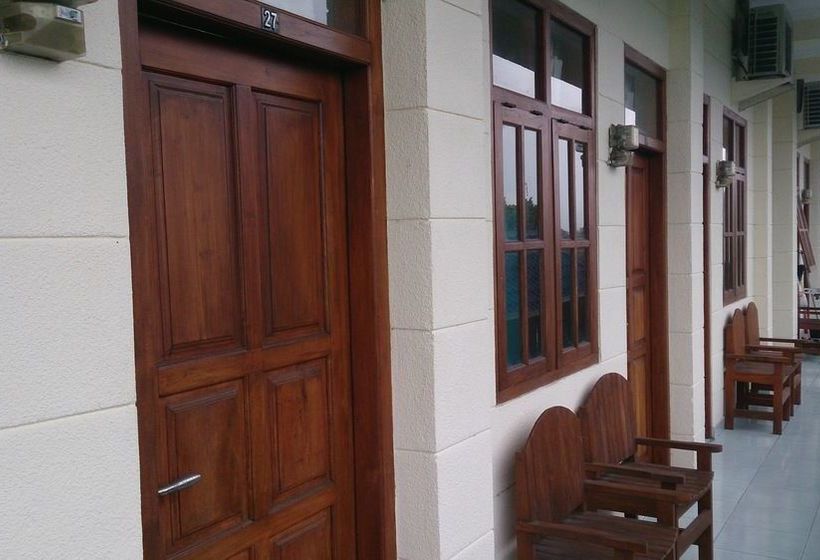 ホテル Pondok 828 Guest House