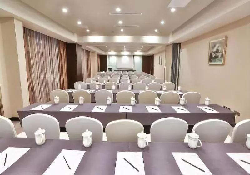 호텔 Ramada Encore Guanghan