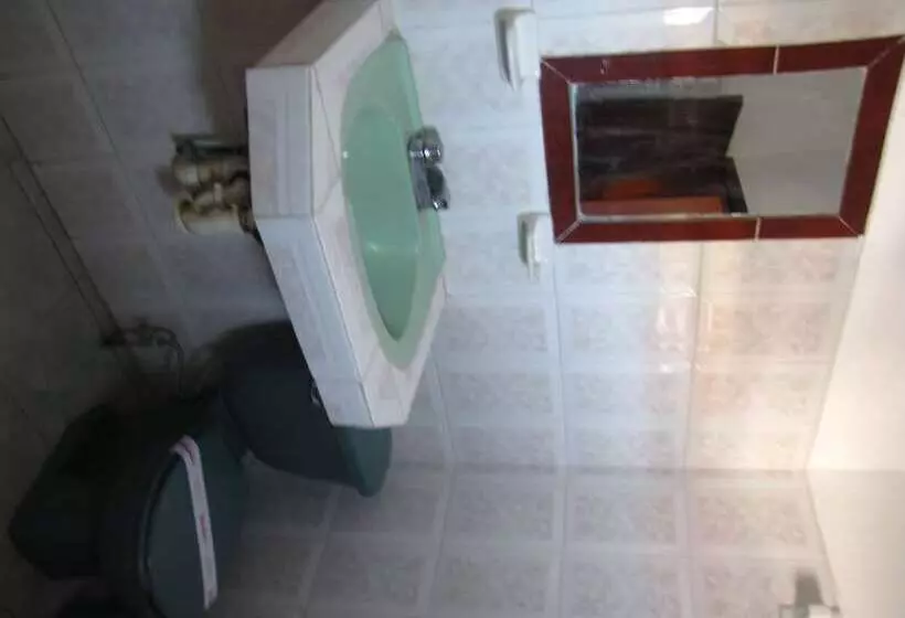 Szálloda San Lazaro