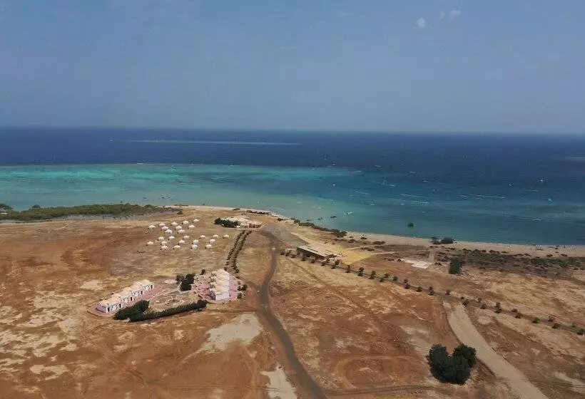 هتل Wadi Lahami Village