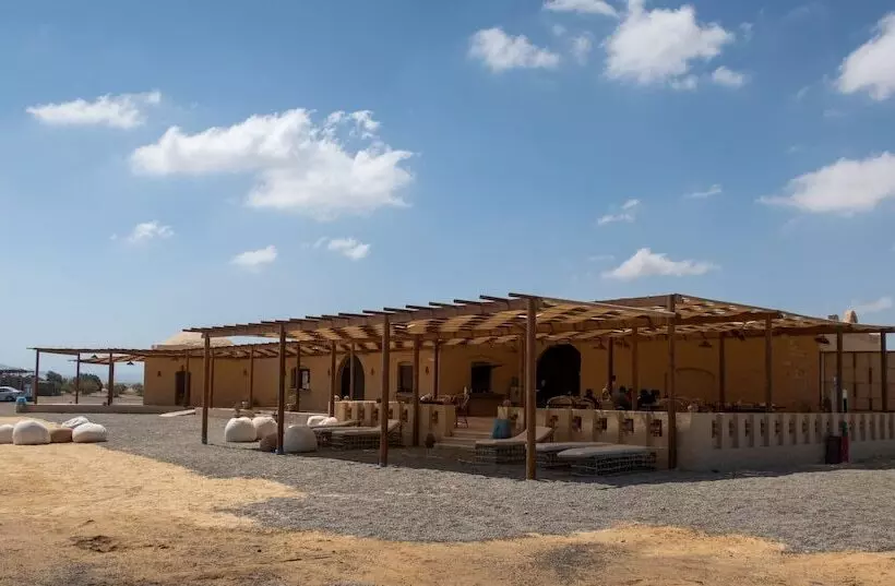 هتل Wadi Lahami Village