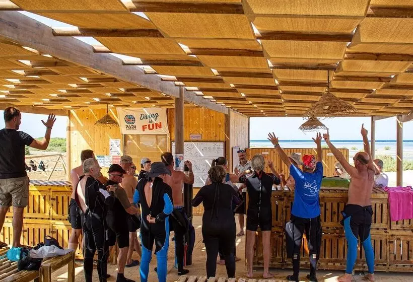 هتل Wadi Lahami Village