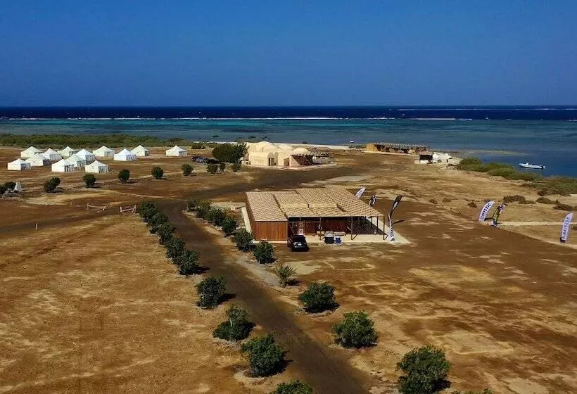 هتل Wadi Lahami Village