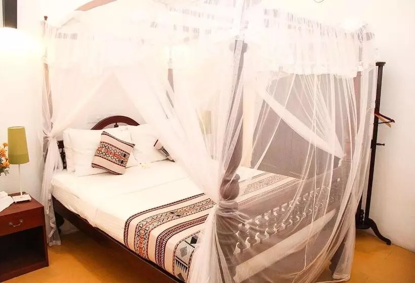 Пансион Fort Bliss