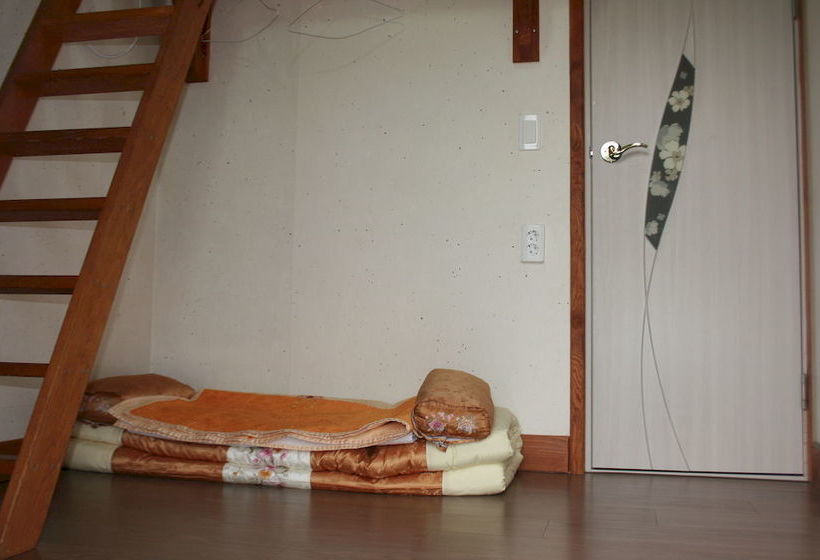 פנסיון Jeonju Hanok Village Seoro