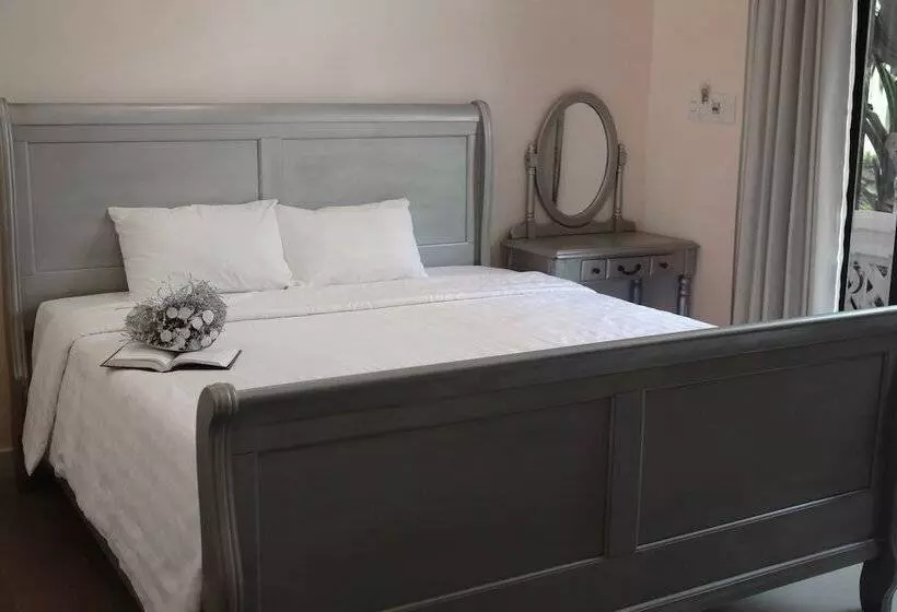 پانسیون Ngan Phu Villa