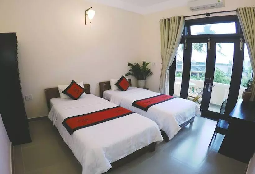 پانسیون Ngan Phu Villa