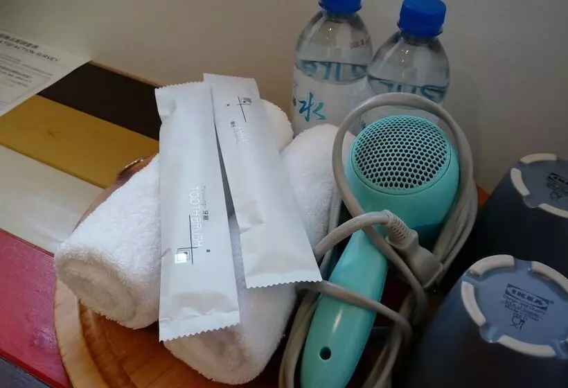 ペンション Re+wood Guesthouse