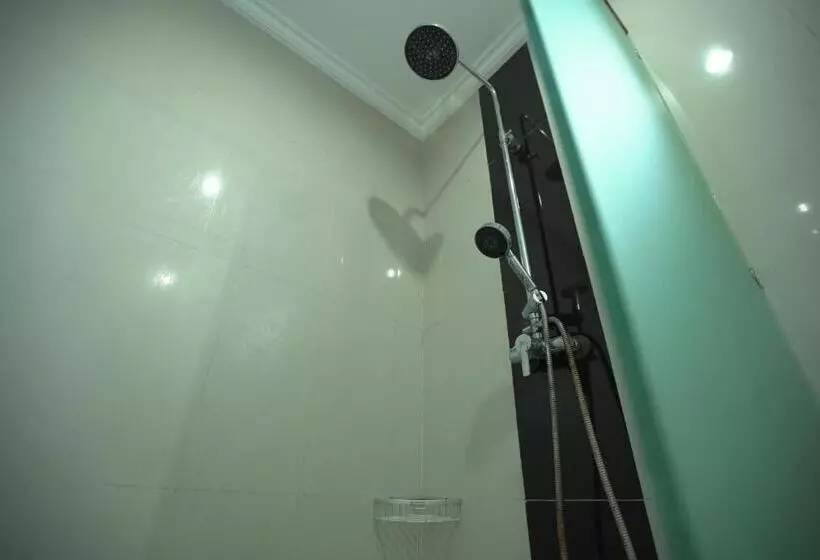 פנסיון Rena Segara House Kuta