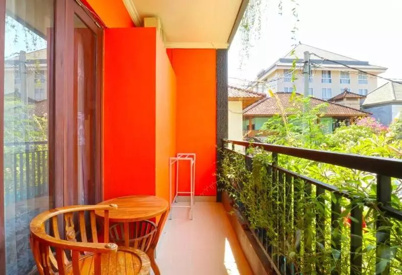 פנסיון Rena Segara House Kuta