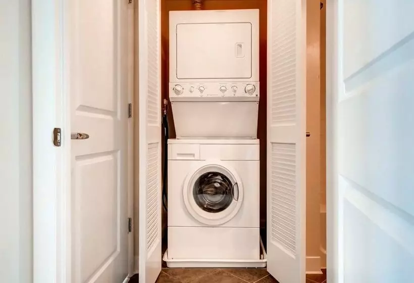 The Millennium At Metropolitan Park