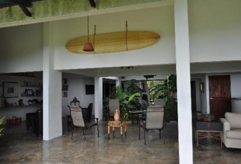 تختخواب و صبحانه El Ito At The Rainforest Experience Farm