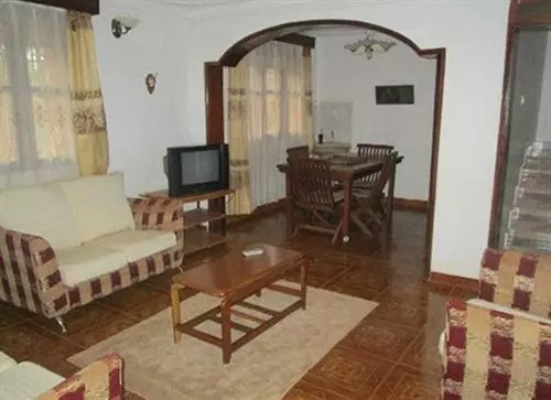 تختخواب و صبحانه The Lodge Kampala