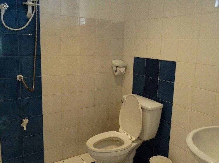 Bohol Wonderlagoon Resort