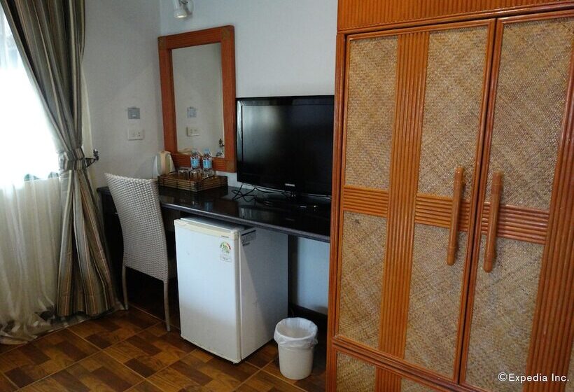 Bohol Wonderlagoon Resort