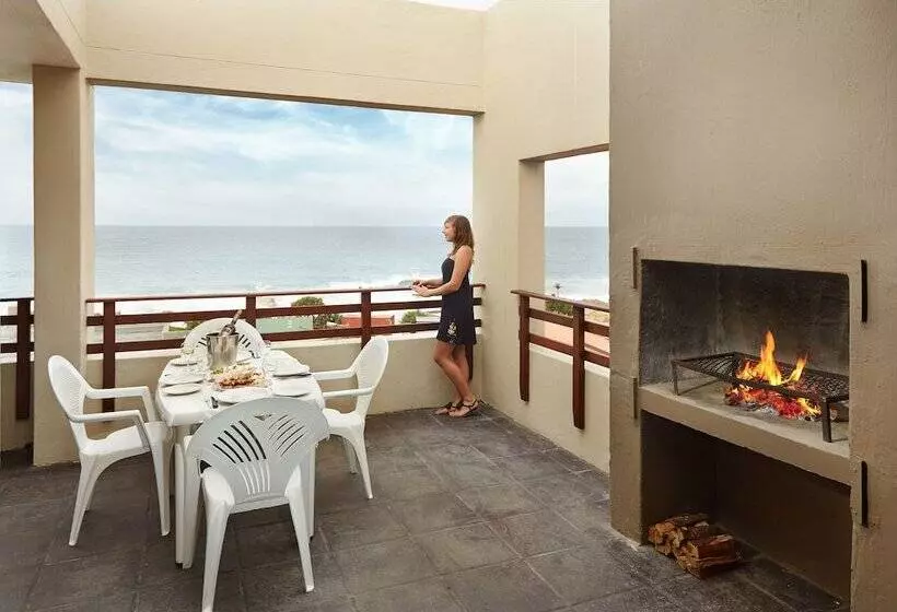 First Group Costa Smeralda