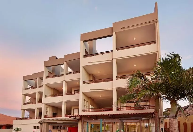 First Group Costa Smeralda