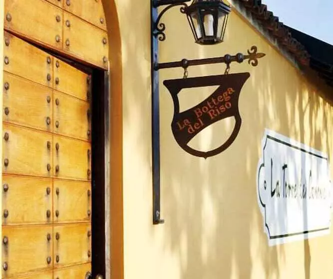 هتل La Torre Dei Canonici