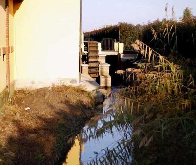 هتل La Torre Dei Canonici