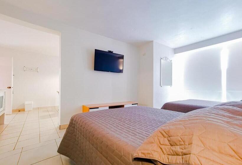 فندق Balcon Del Alferez