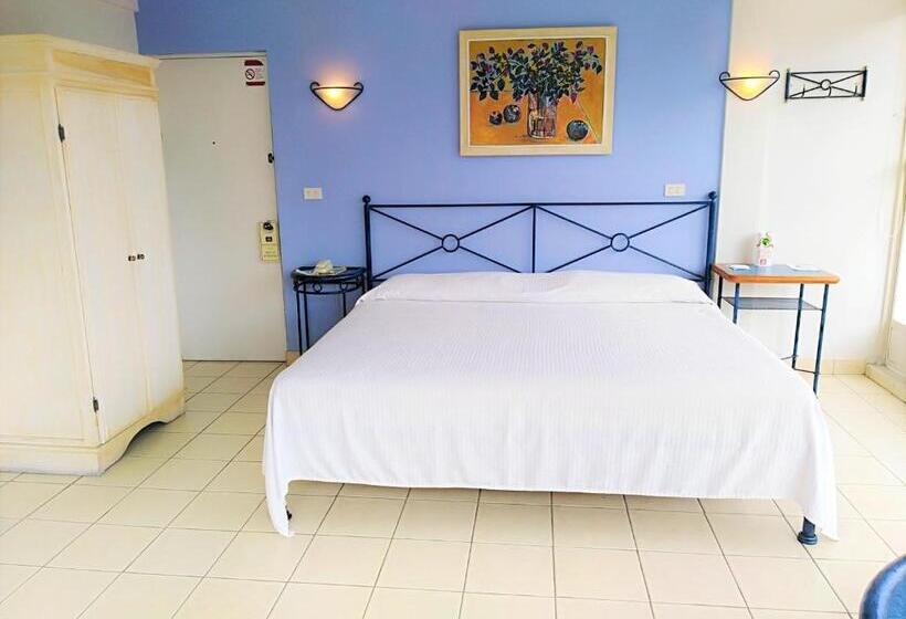 فندق Balcon Del Alferez