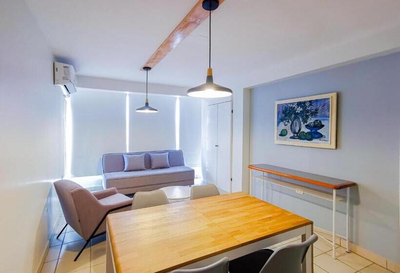 فندق Balcon Del Alferez