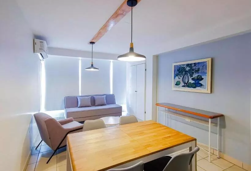 فندق Balcon Del Alferez