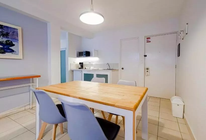 فندق Balcon Del Alferez