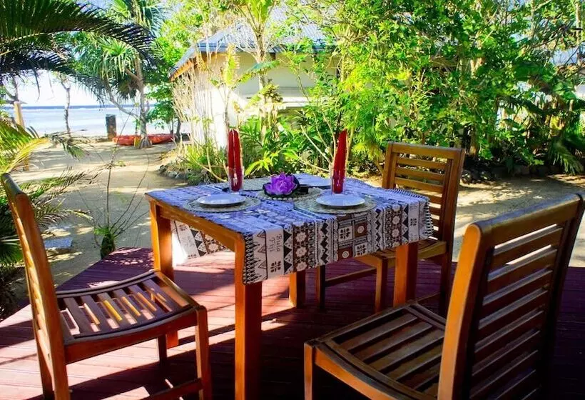 هتل Devos The Private Residence