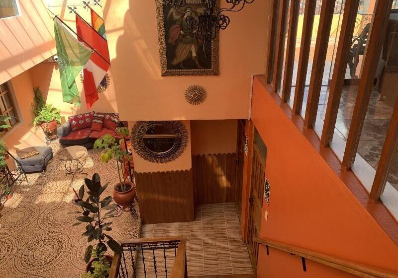 Hotel Hostal Qolqampata