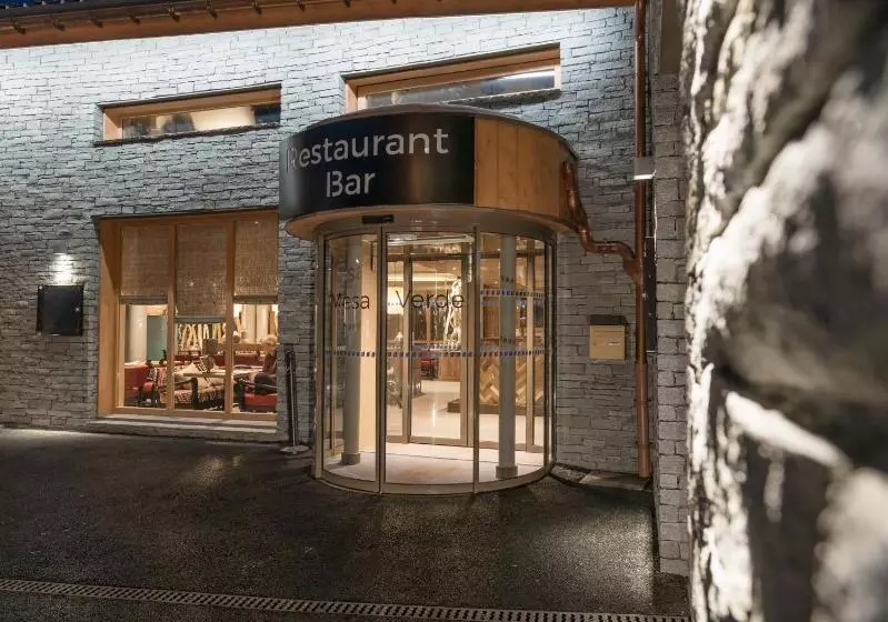 هتل Hôtel Le Taos