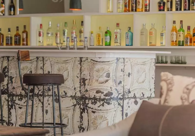 Hotel Latitude 15 Degrees