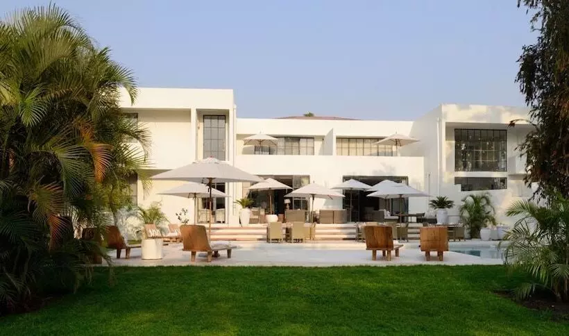 Hotel Latitude 15 Degrees