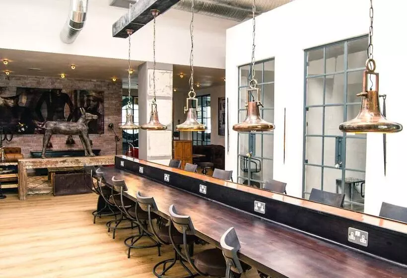 Hotel Latitude 15 Degrees